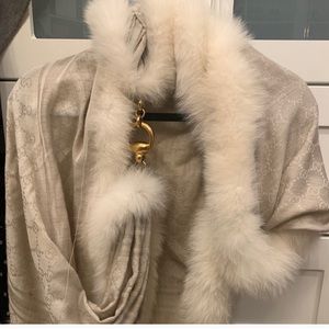 Gucci Fox Fur Shawl with Gold Hardware AUTHENTIC